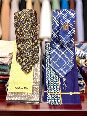 2 Necktie Silk Hermès Paris -Christian Dior + 2 HandKerchief Dior &Roberto (15)